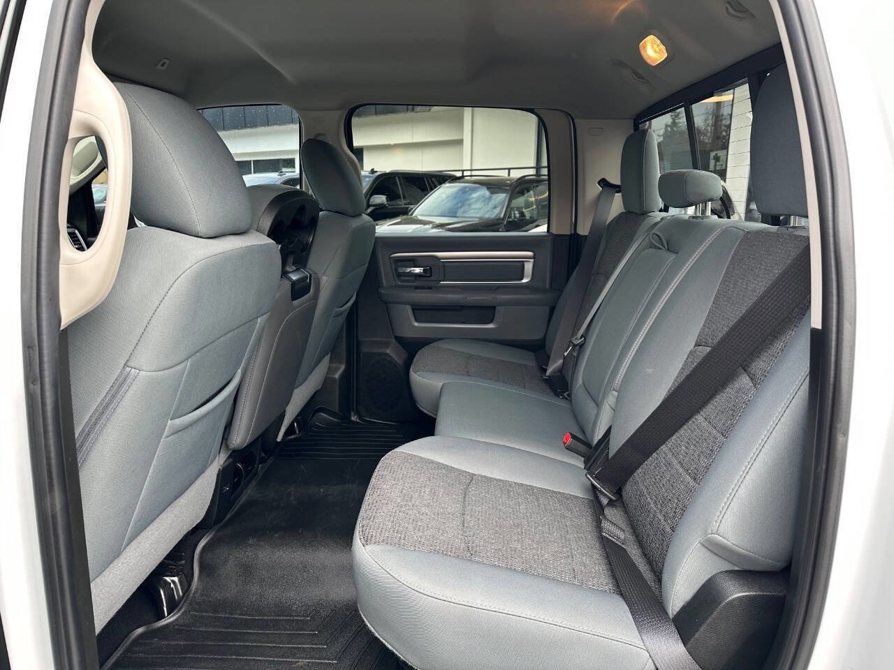 Used 2018 RAM 3500 Big Horn AWD/4WD image 33