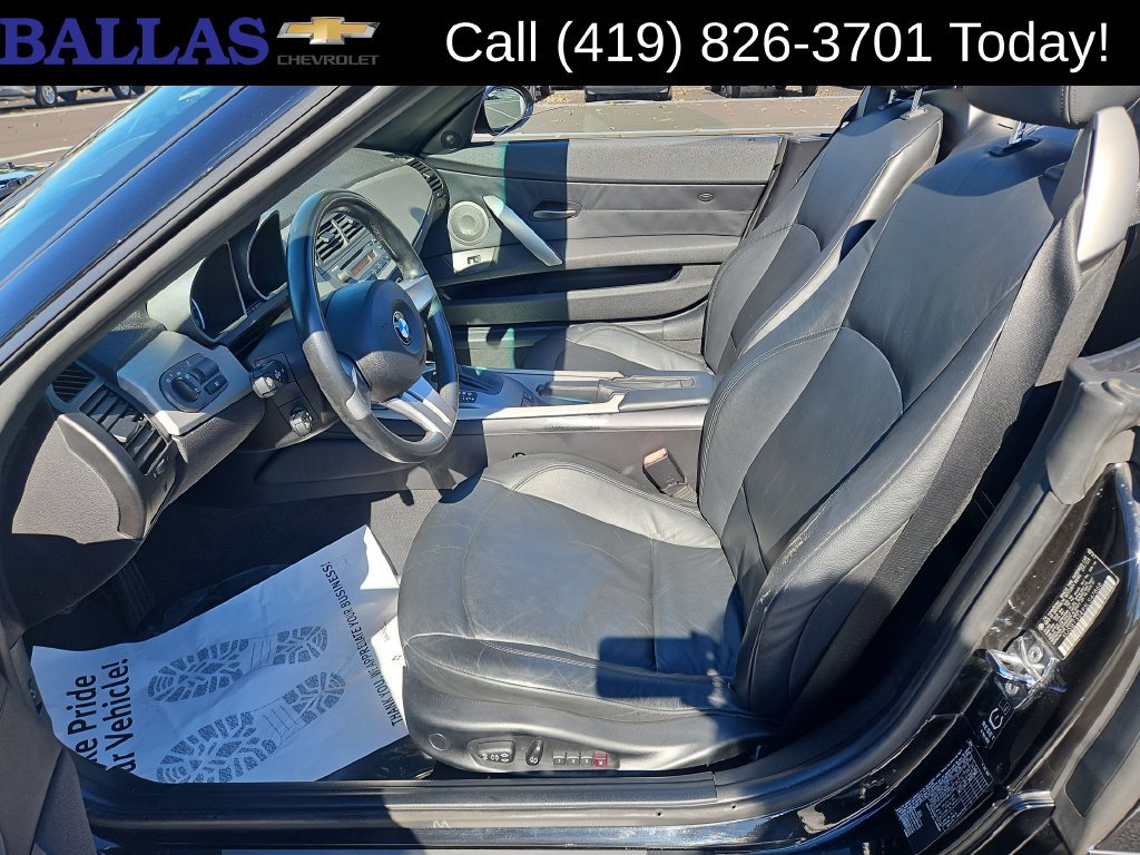 Used 2003 BMW Z4 2.5i RWD image 9