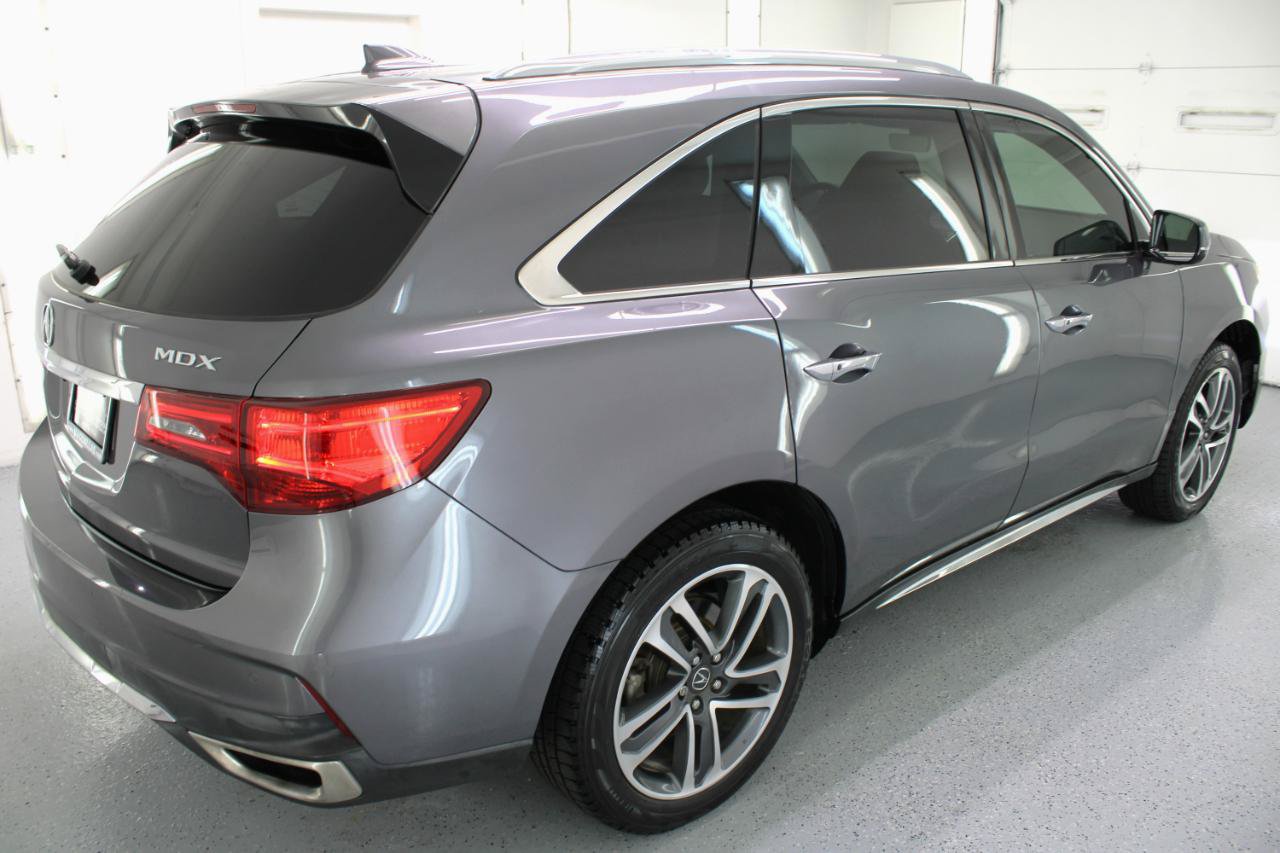 Used 2018 Acura MDX w/ Advance Package FWD image 10