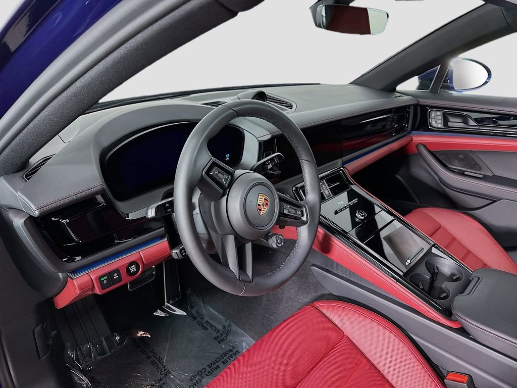 New 2026 Porsche Panamera image 4