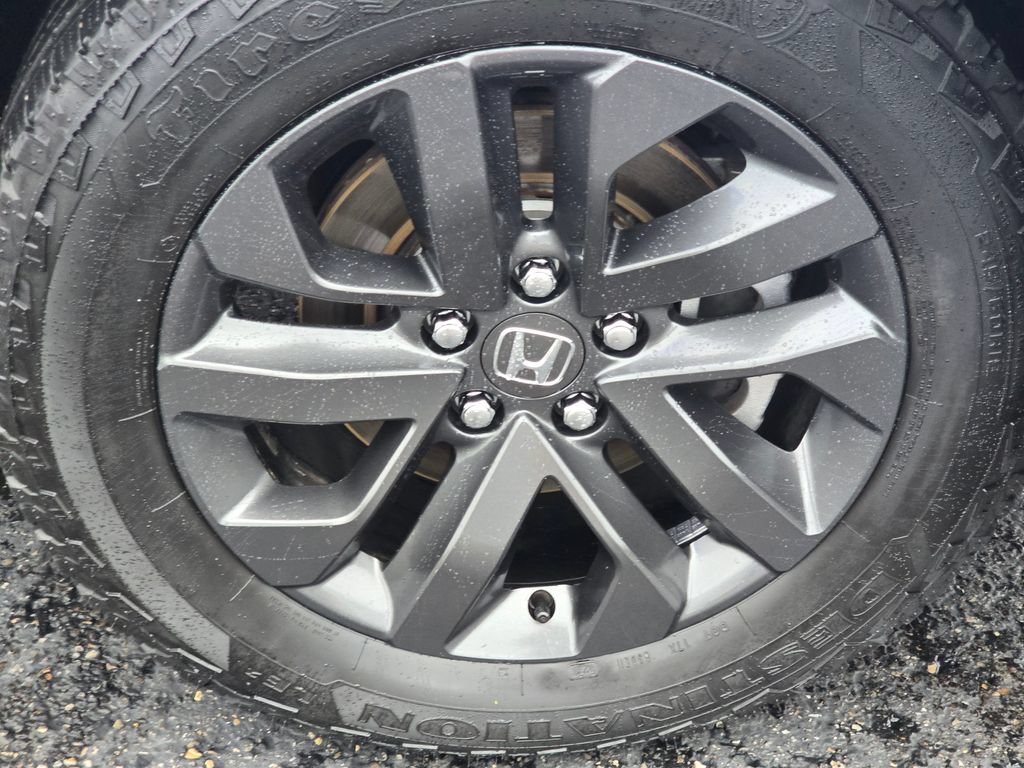 Used 2023 Honda Ridgeline Sport image 10