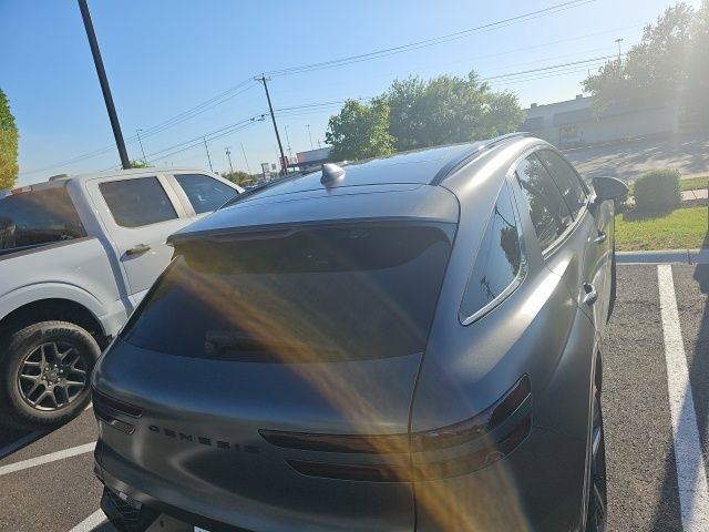 Used 2023 Genesis GV70 2.5T w/ Sport Prestige Package image 4