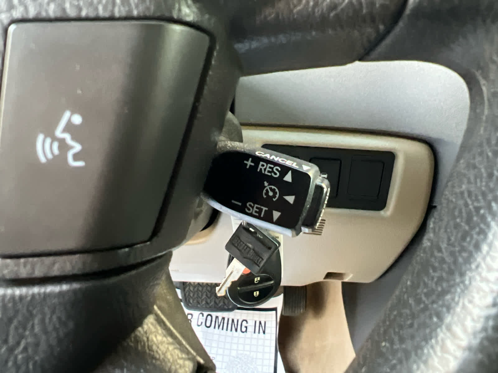 Used 2010 Toyota Tundra 4x4 Double Cab image 26