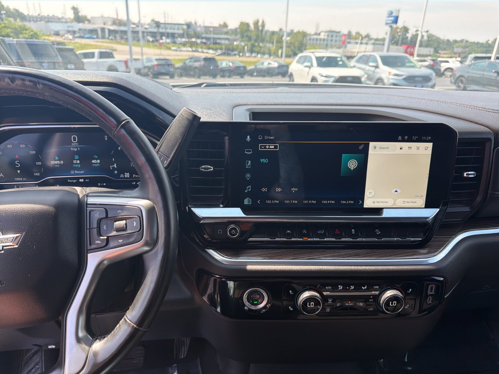 Used 2024 Chevrolet Silverado 1500 LT AWD/4WD image 19