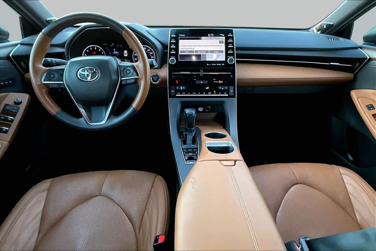 Used 2020 Toyota Avalon Limited FWD image 16