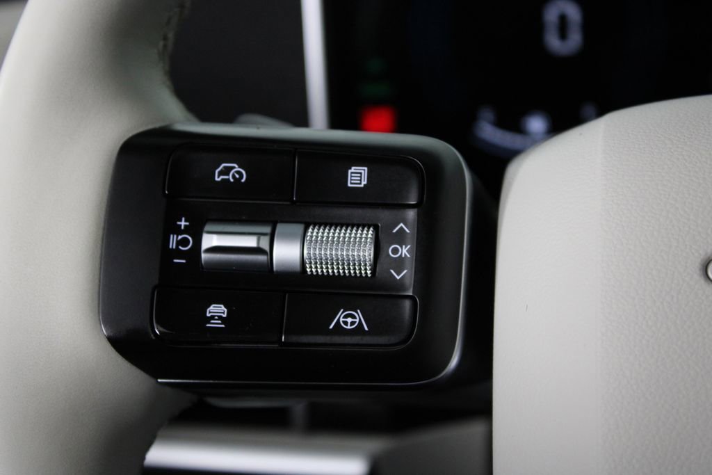 Certified 2026 Hyundai Santa Fe SE FWD image 27