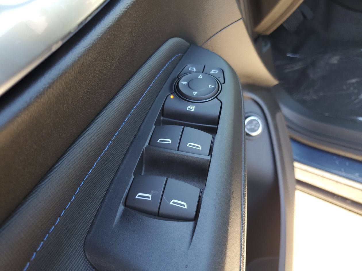 New 2026 Buick Envista Sport Touring w/ Convenience II Package FWD image 17
