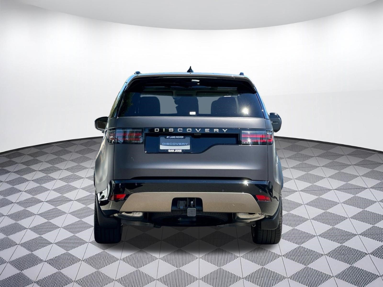 New 2026 Land Rover Discovery Limited Edition AWD/4WD image 9