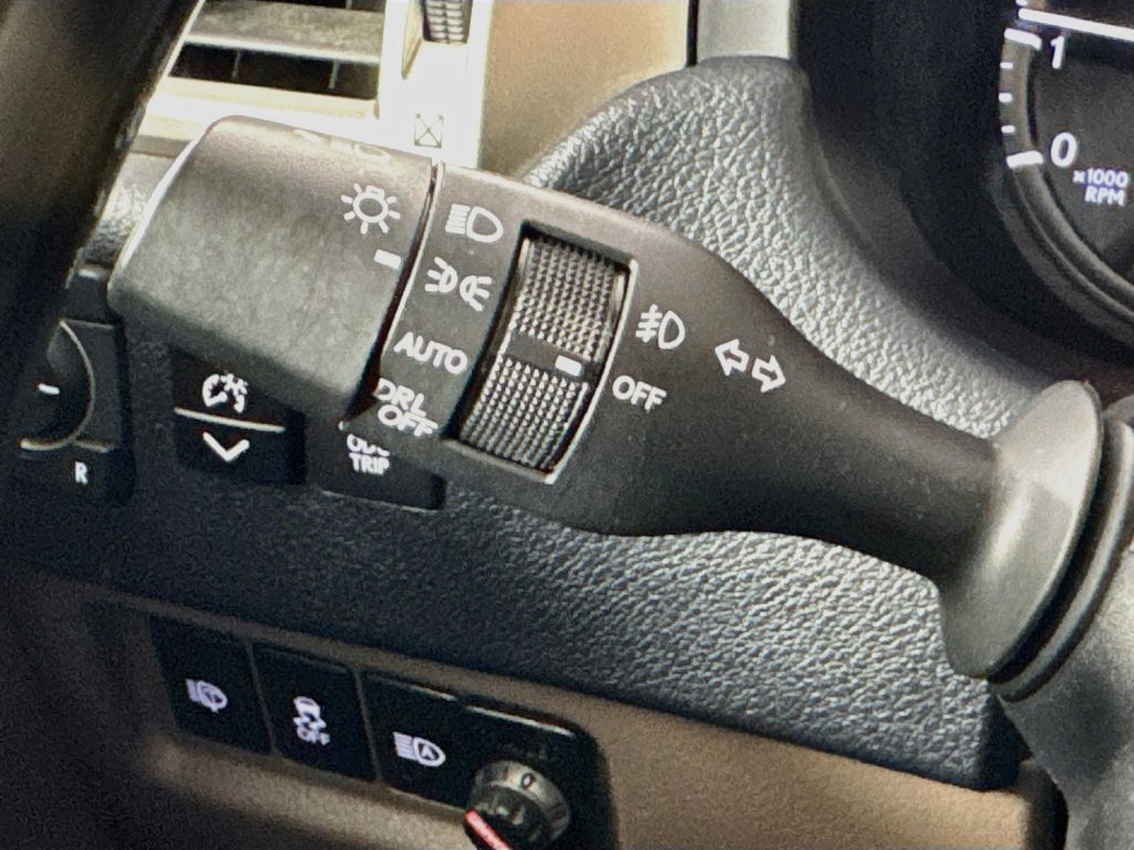 Used 2020 Lexus GX 460 Premium AWD/4WD image 13