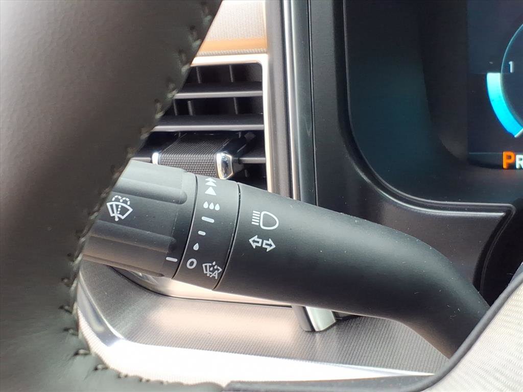 New 2026 Ford F450 Platinum w/ Platinum Plus Package image 31