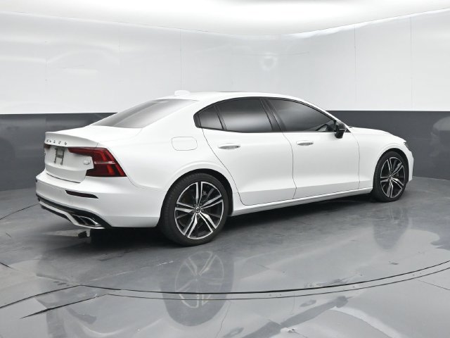 Used 2021 Volvo S60 T8 R-Design Expression w/ Premium Package AWD/4WD image 8