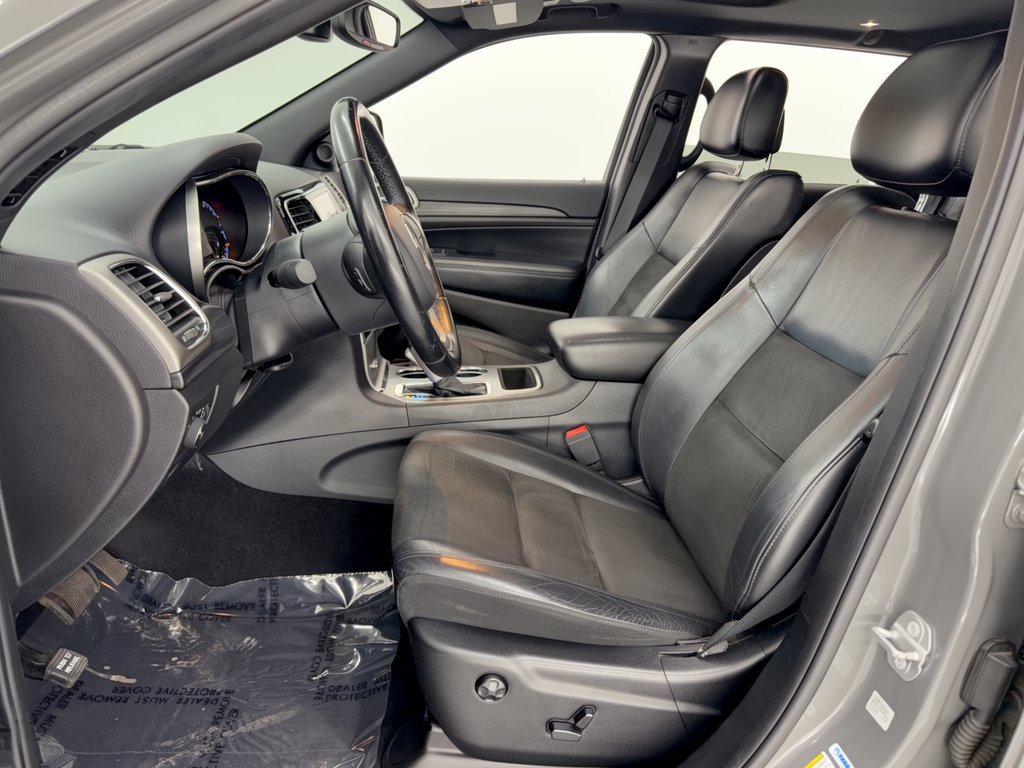 Used 2020 Jeep Grand Cherokee Altitude AWD/4WD image 5