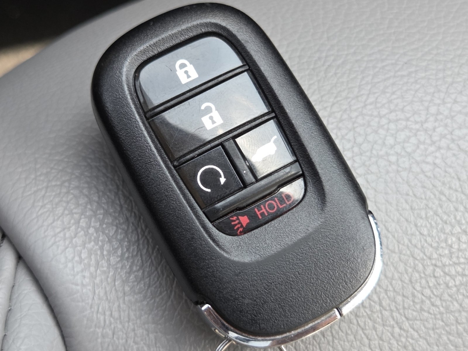 Certified 2023 Honda Pilot Touring image 39