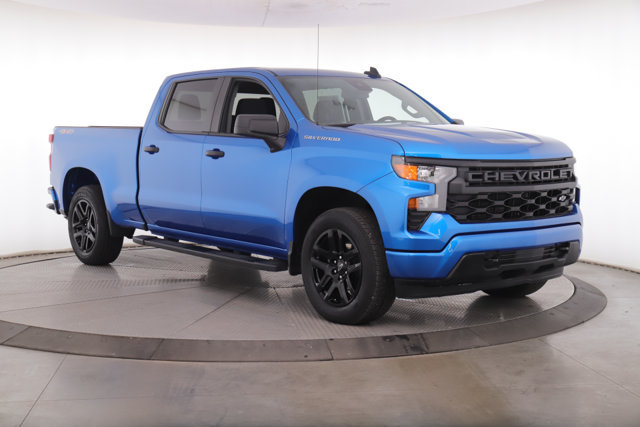 Used 2024 Chevrolet Silverado 1500 Custom AWD/4WD image 2