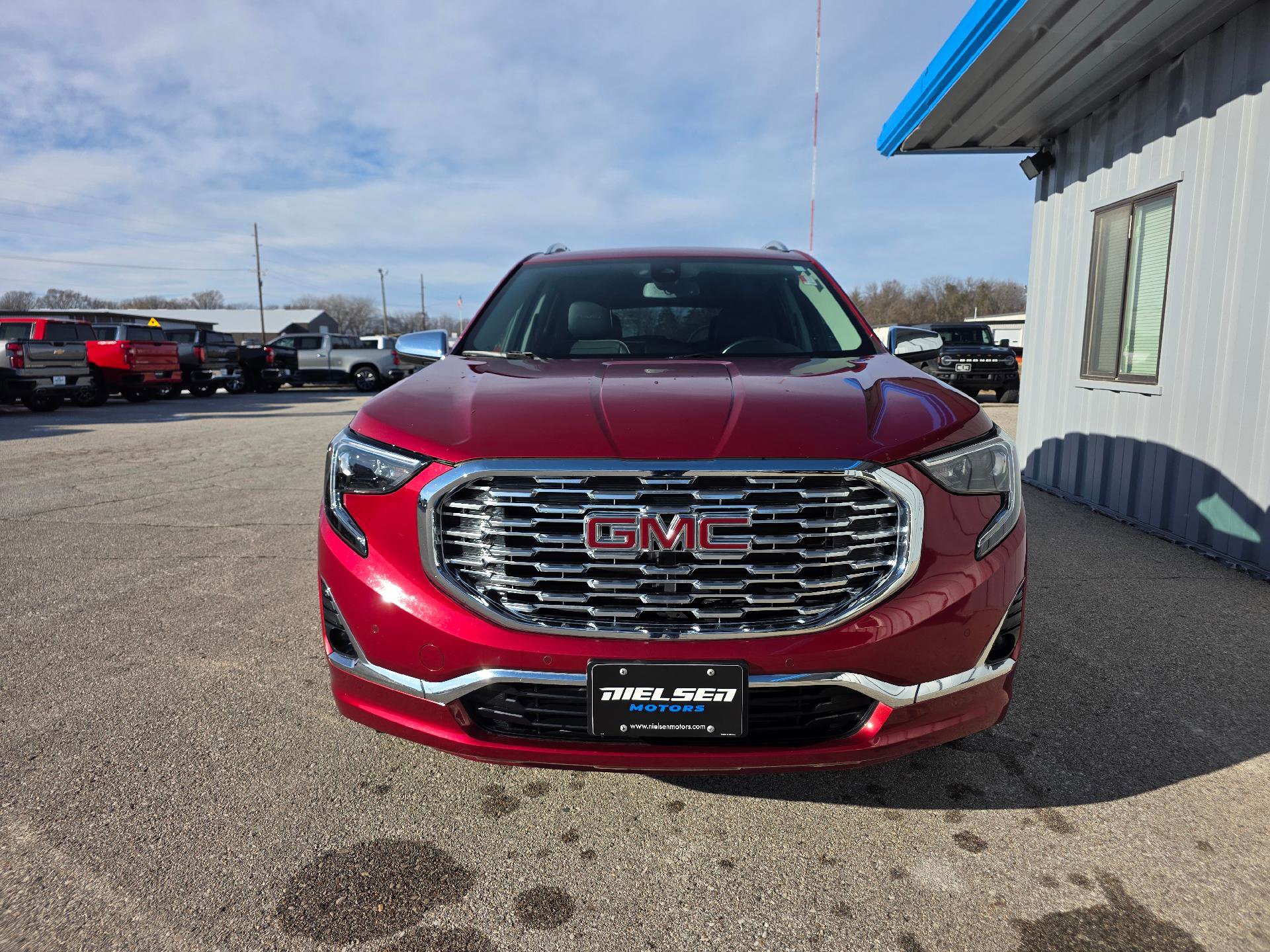 Used 2020 GMC Terrain Denali image 3