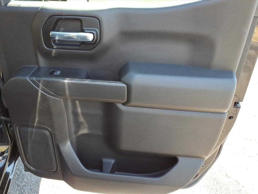Used 2020 Chevrolet Silverado 1500 LT w/ All-Star Edition image 16