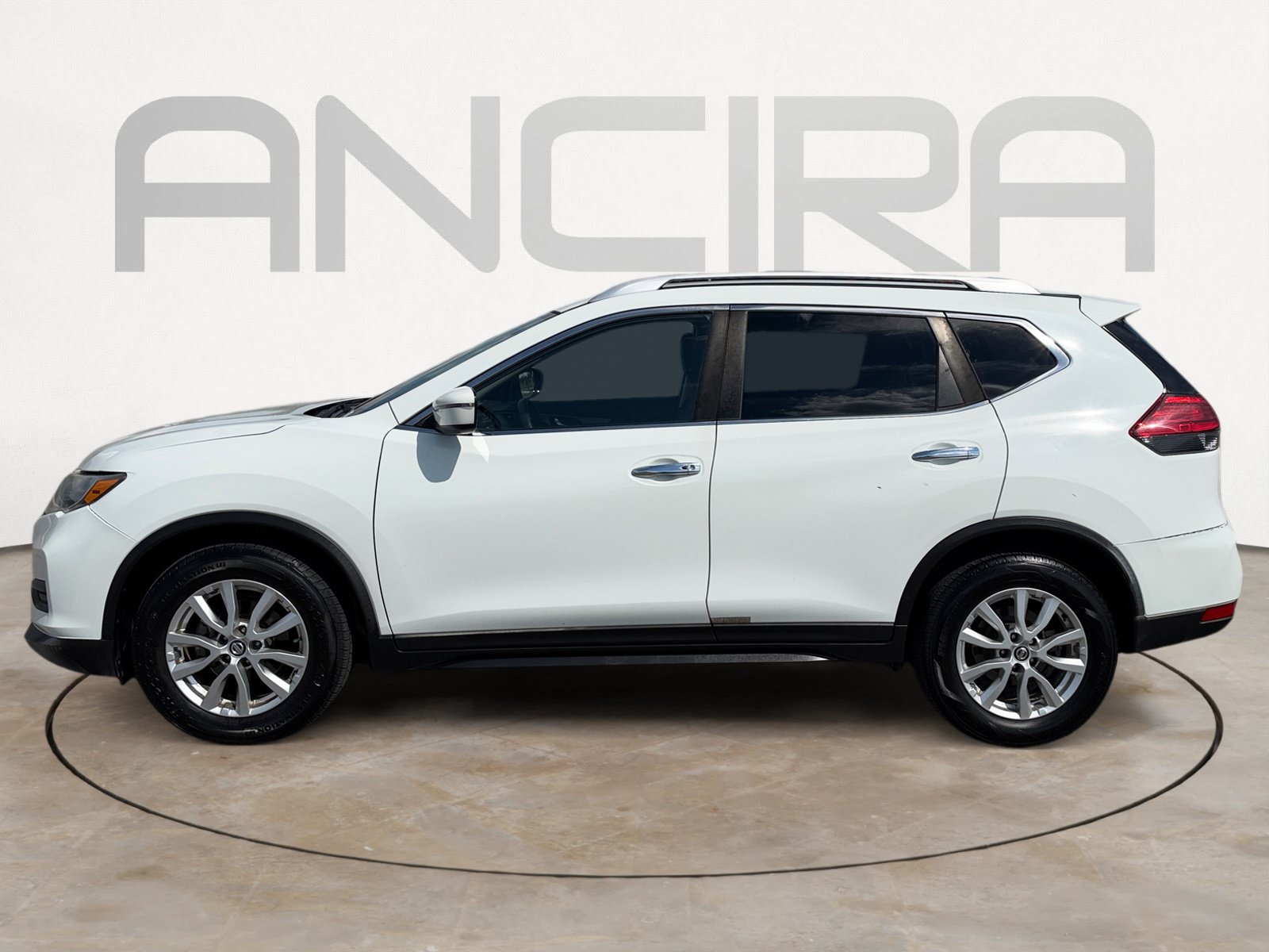 Used 2017 Nissan Rogue SV FWD image 8