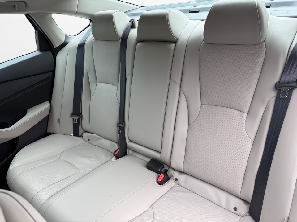 Used 2026 Honda Accord Touring image 15