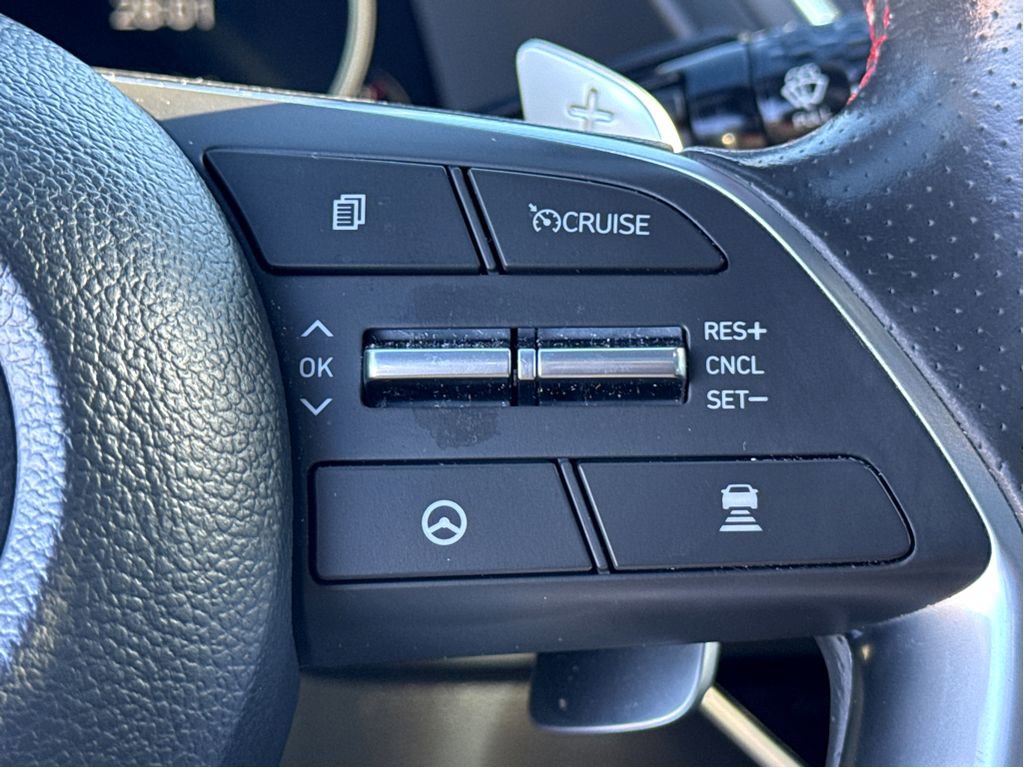 Used 2023 Hyundai Sonata SEL Plus w/ Cargo Package image 16