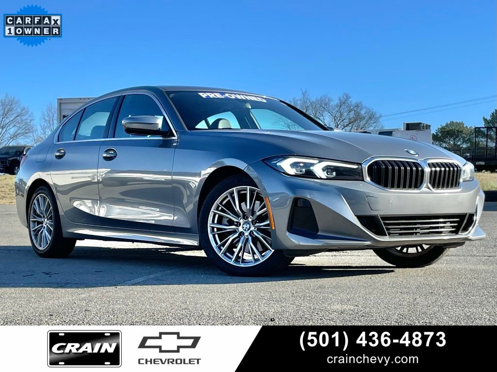 Used 2024 BMW 330i Sedan image 1