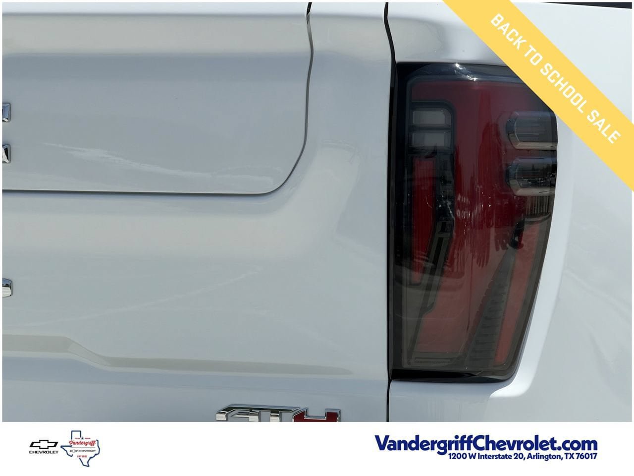 Certified 2025 GMC Sierra 2500 AT4 AWD/4WD image 7