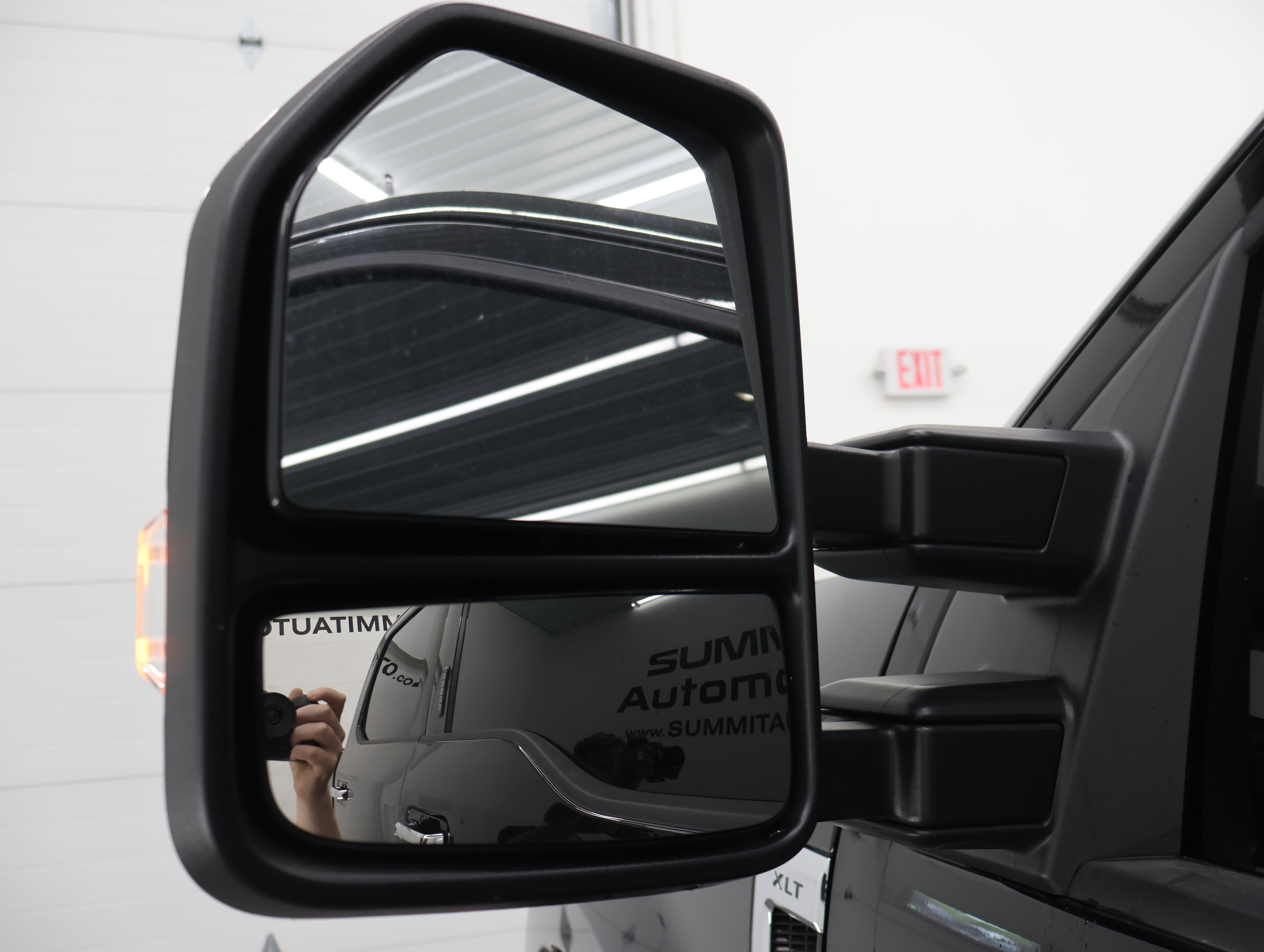 Used 2021 Ford F250 XLT w/ XLT Premium Package AWD/4WD image 37
