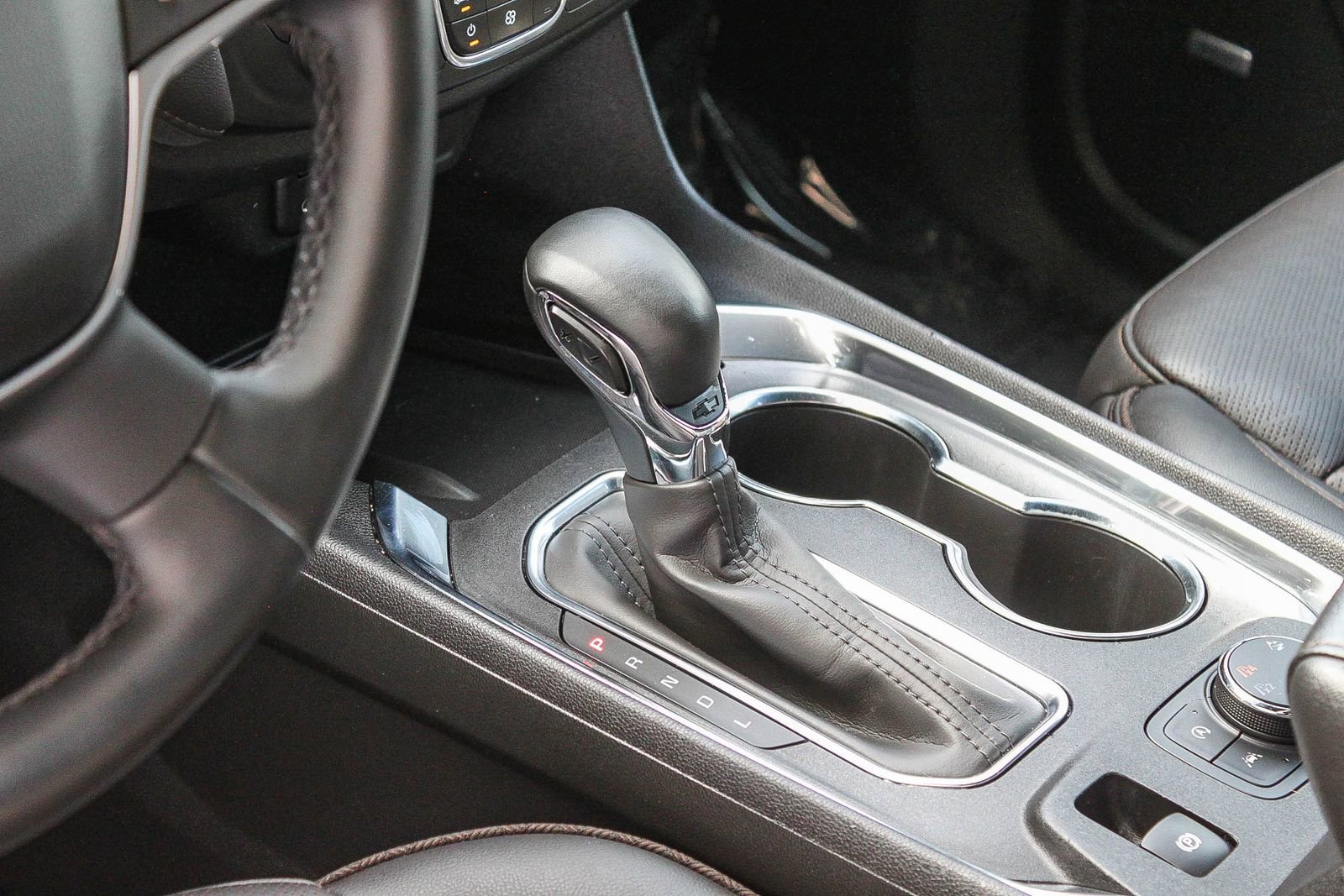 Used 2023 Chevrolet Traverse High Country image 21