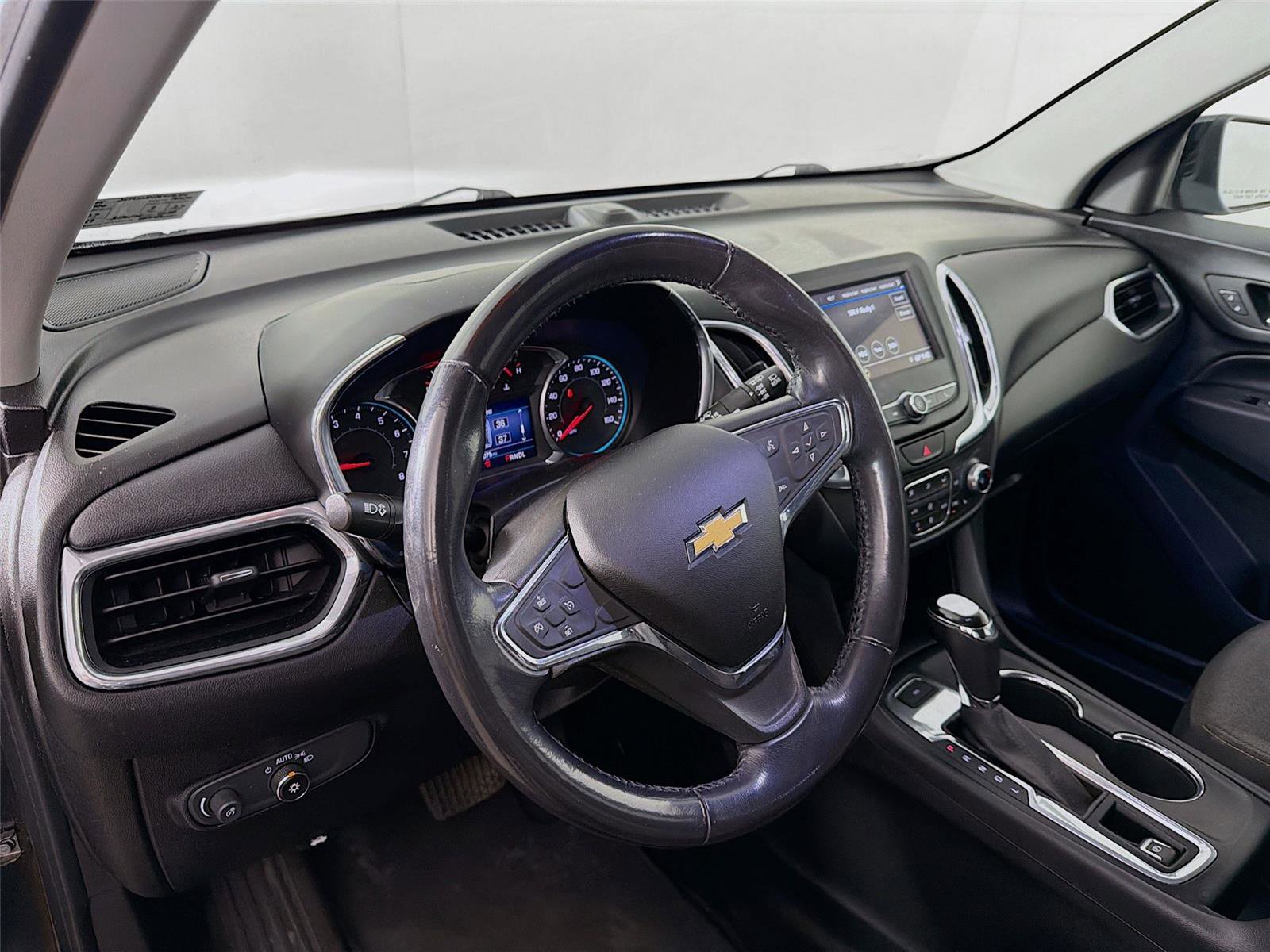 Used 2019 Chevrolet Equinox LT AWD/4WD image 9