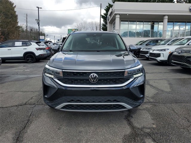 Certified 2023 Volkswagen Taos SE video 2