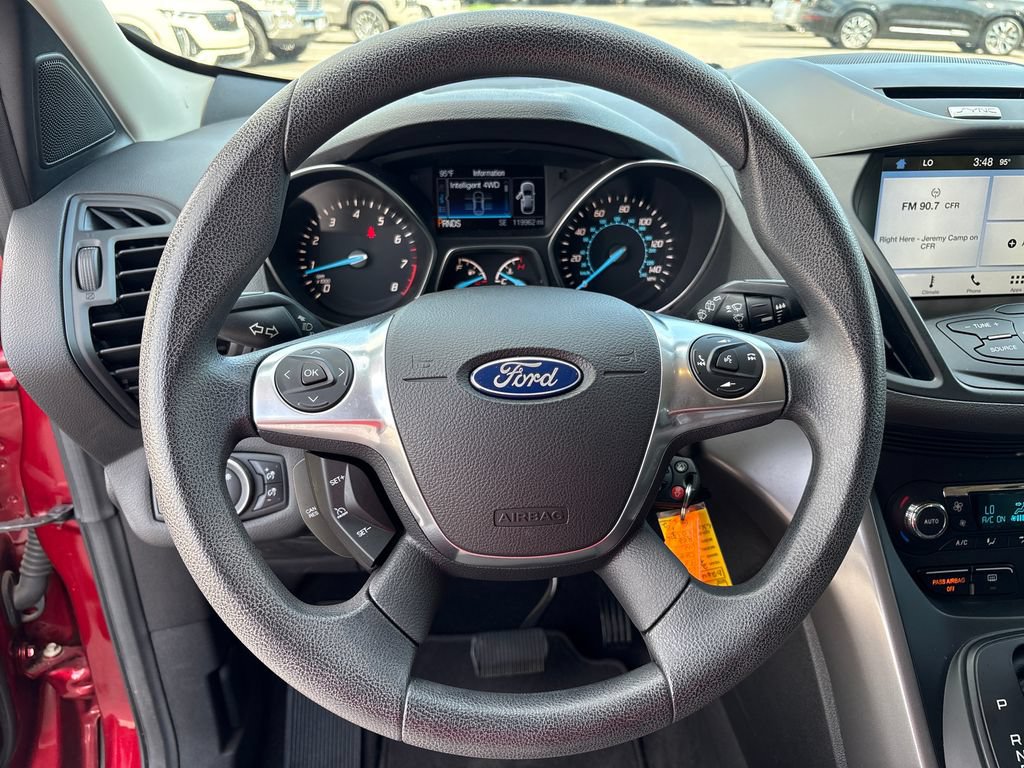 Used 2016 Ford Escape SE w/ Equipment Group 201A AWD/4WD image 16
