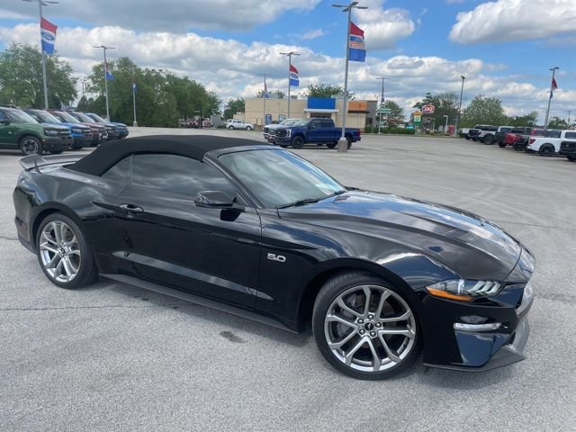 Used 2020 Ford Mustang GT Premium w/ Equipment Group 401A RWD image 2