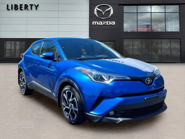 Used 2018 Toyota C-HR XLE FWD image 1