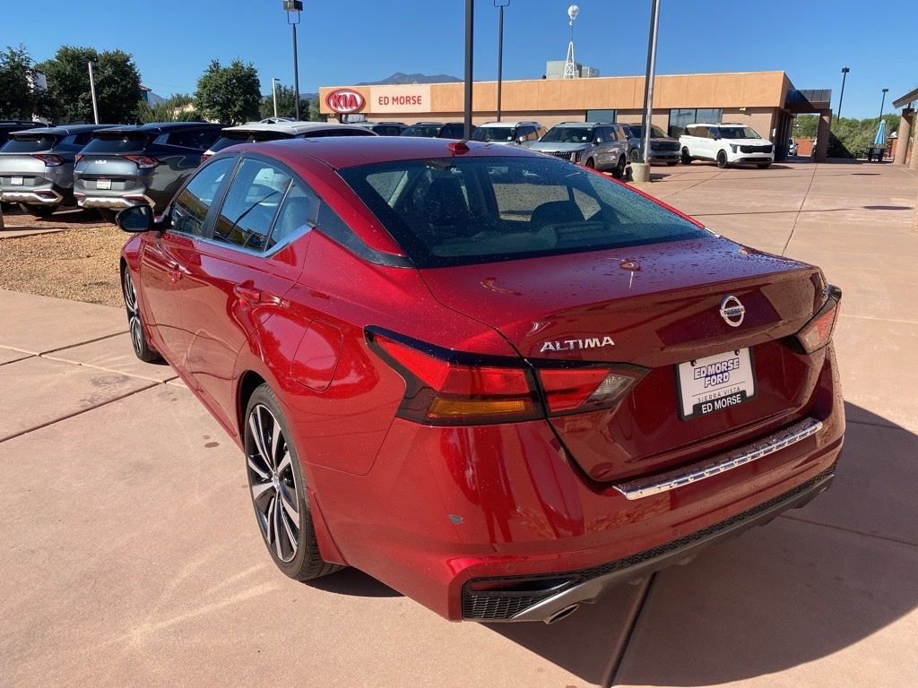 Used 2021 Nissan Altima 2.5 SR FWD image 5