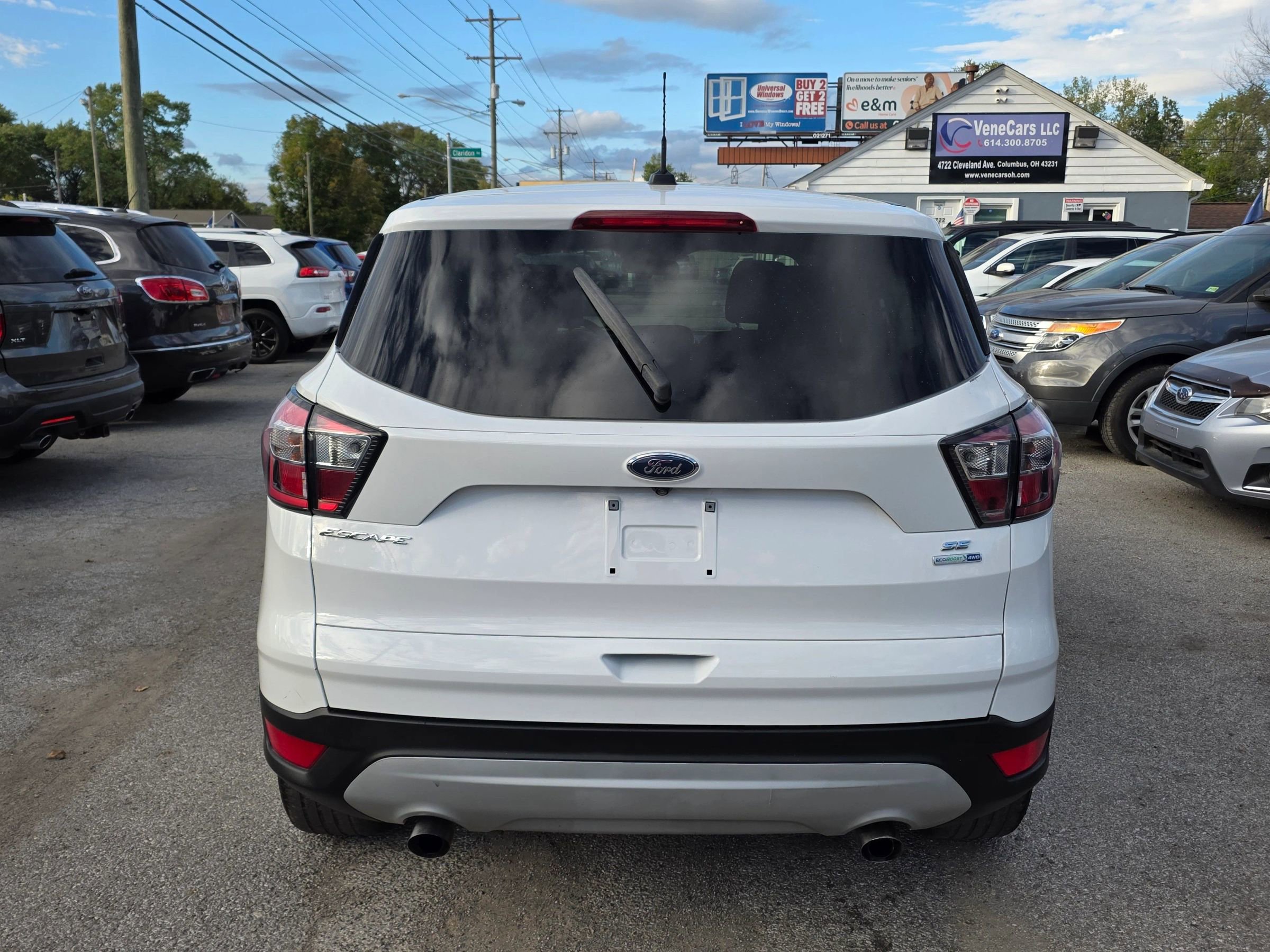 Used 2017 Ford Escape SE image 10