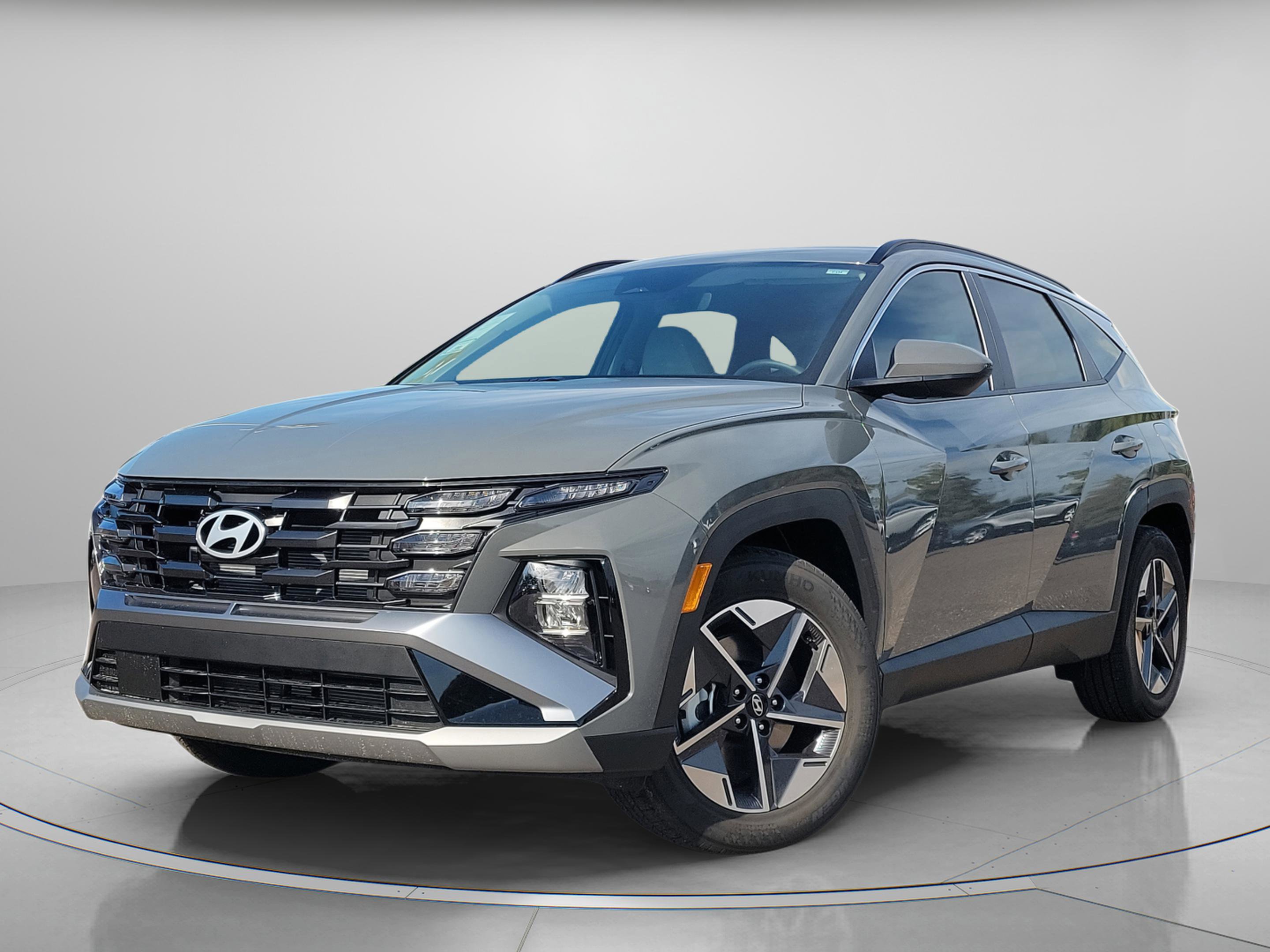 New 2026 Hyundai Tucson SEL image 2