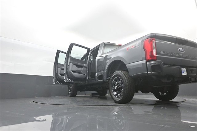 New 2026 Ford F350 XL image 38