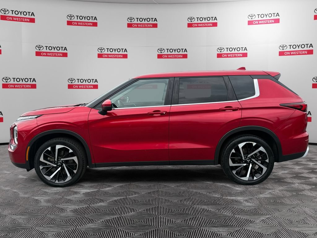 Used 2024 Mitsubishi Outlander SE AWD/4WD image 8
