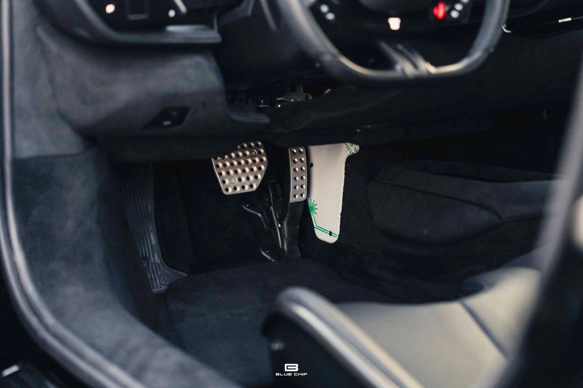 Used 2024 Ferrari 296 GTB image 30