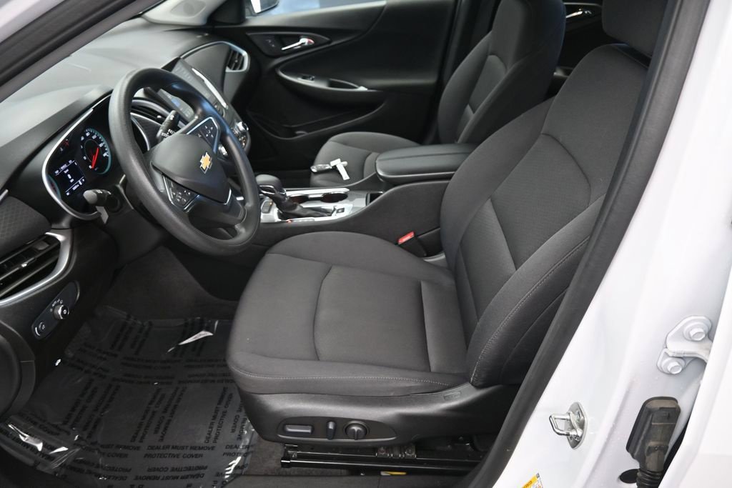 Used 2025 Chevrolet Malibu LT FWD image 26