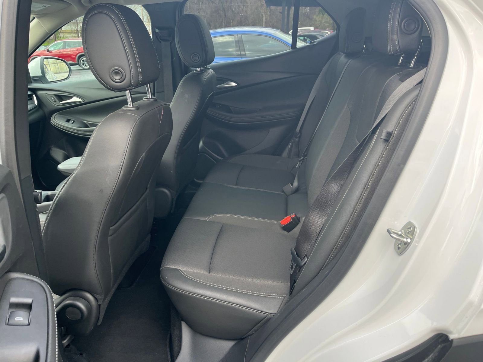 Used 2025 Buick Encore GX Preferred image 21