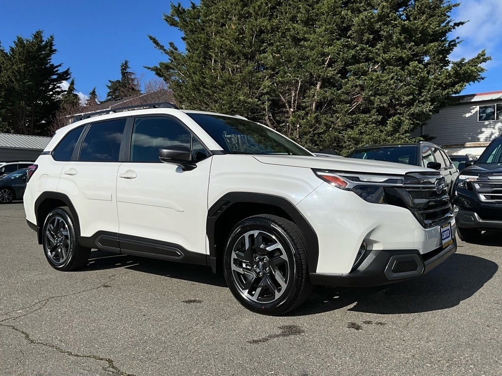 Certified 2025 Subaru Forester Limited image 3