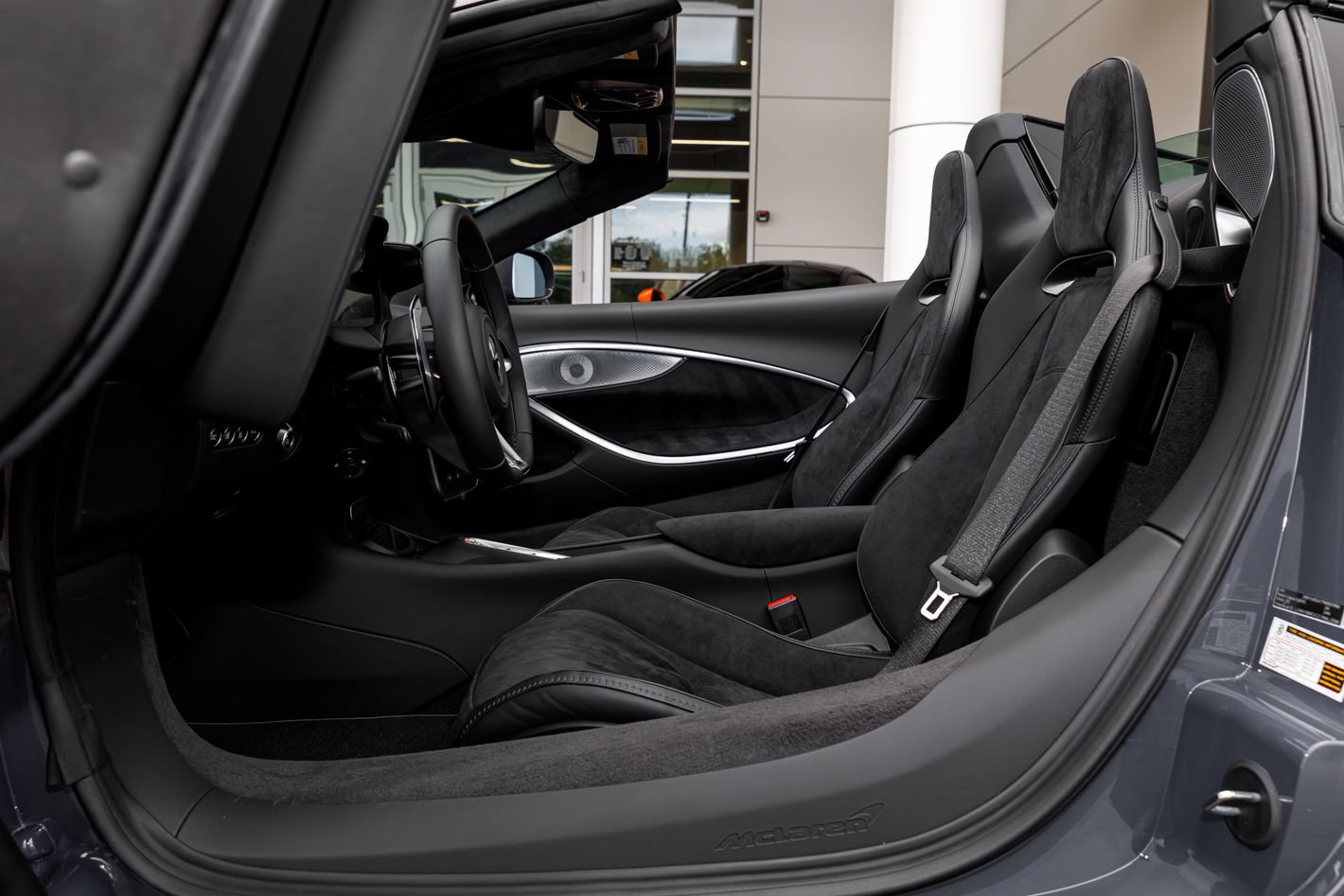New 2026 McLaren Artura Spider RWD image 22