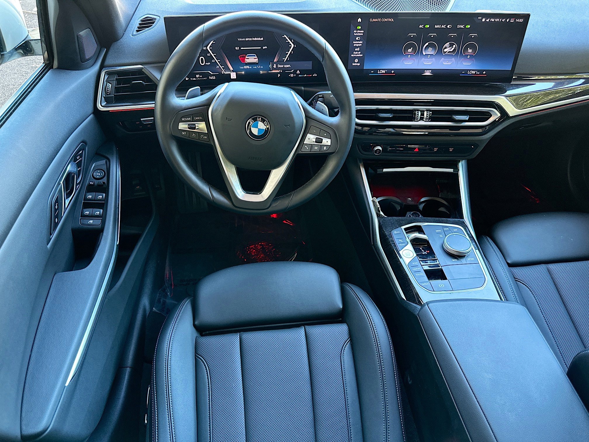 Certified 2024 BMW 330i Sedan w/ Convenience Package image 23