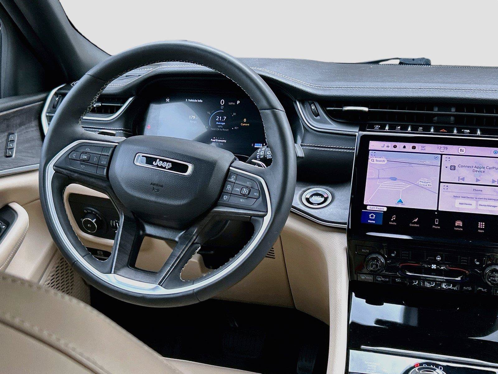 Used 2024 Jeep Grand Cherokee L Limited AWD/4WD image 19