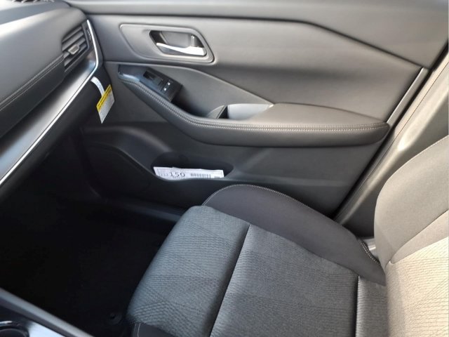 New 2026 Nissan Rogue SV AWD/4WD image 28