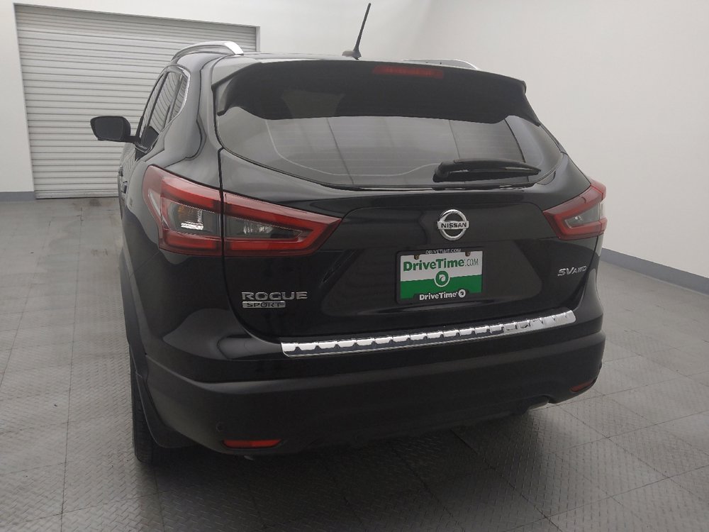 Used 2022 Nissan Rogue Sport SV w/ Technology Package image 6