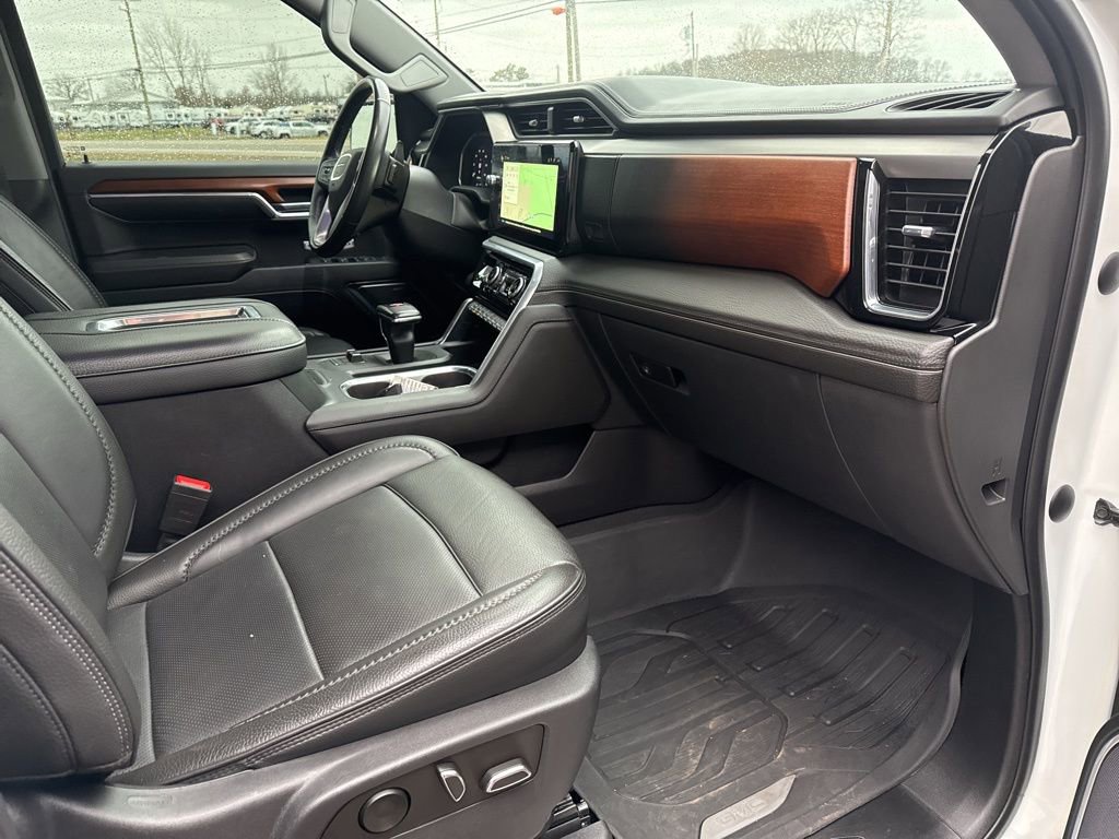 Used 2022 GMC Sierra 1500 Denali w/ Denali Reserve Package image 39