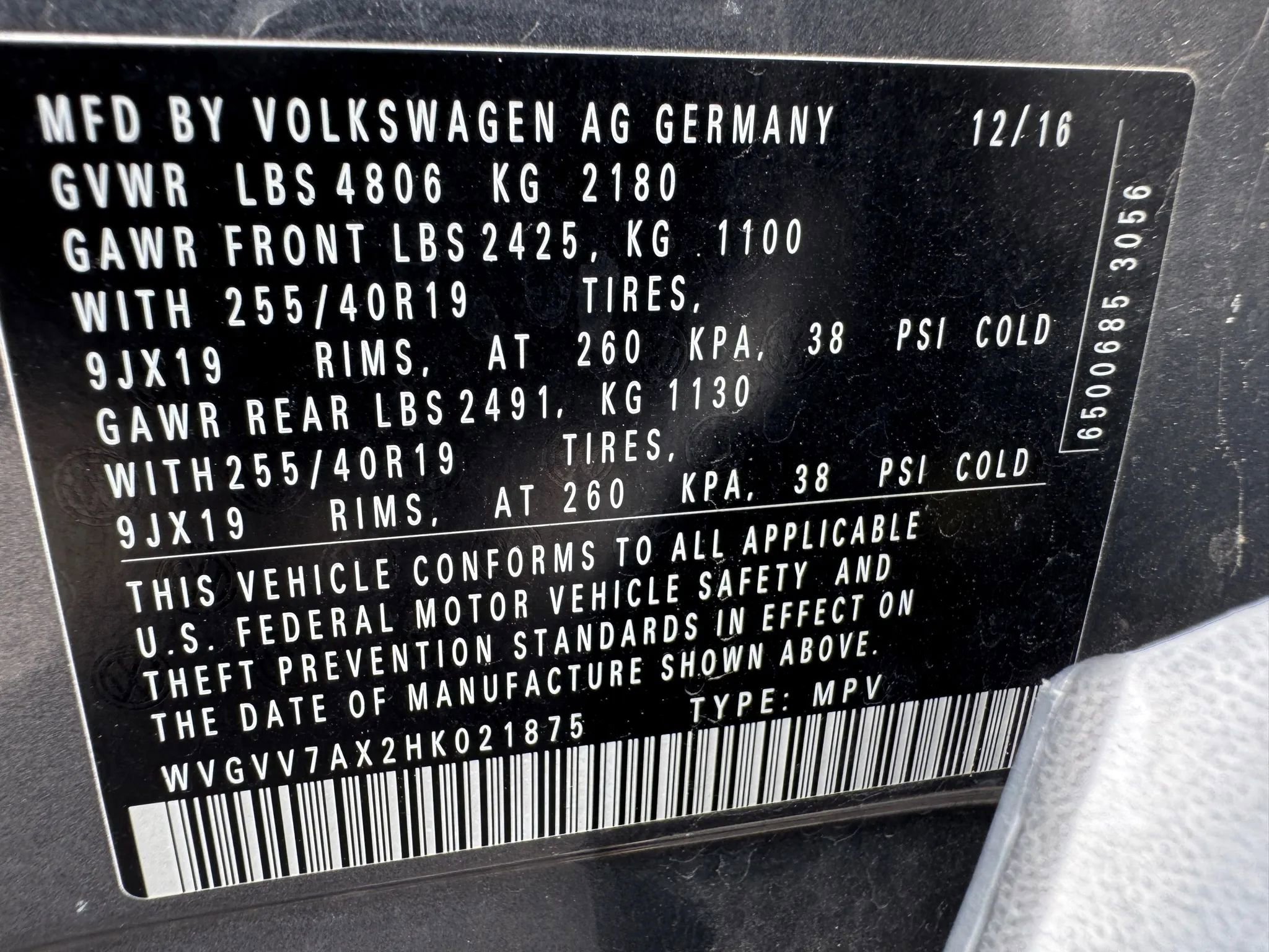 Used 2017 Volkswagen Tiguan SEL image 31