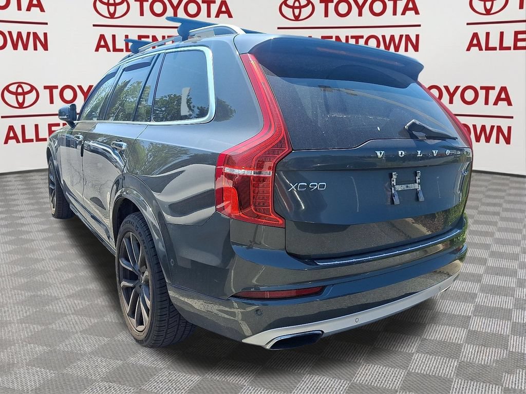 Used 2018 Volvo XC90 T6 Momentum w/ Convenience Package AWD/4WD image 4
