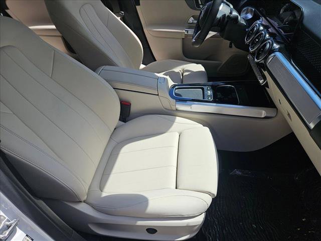 Used 2026 Mercedes-Benz GLB 250 image 19